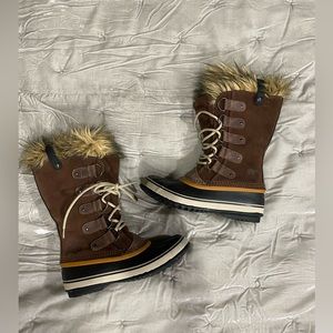 Sorel Brown & Black Winter Fur-Trim Lace-Up Boots